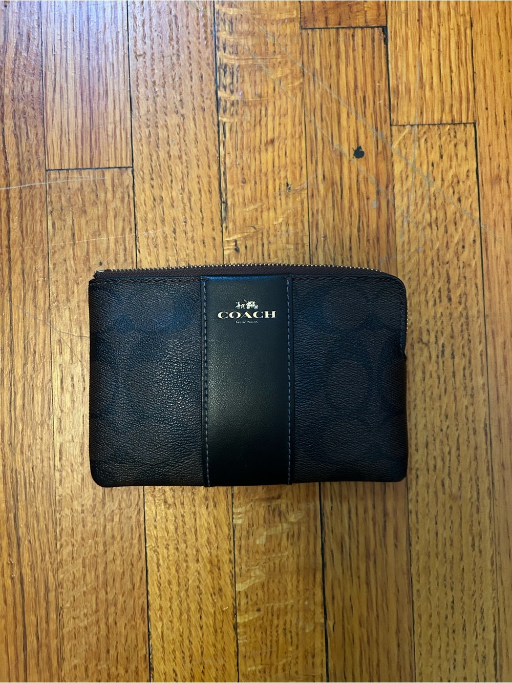 Coach Black and Brown Signature Zip Card Case